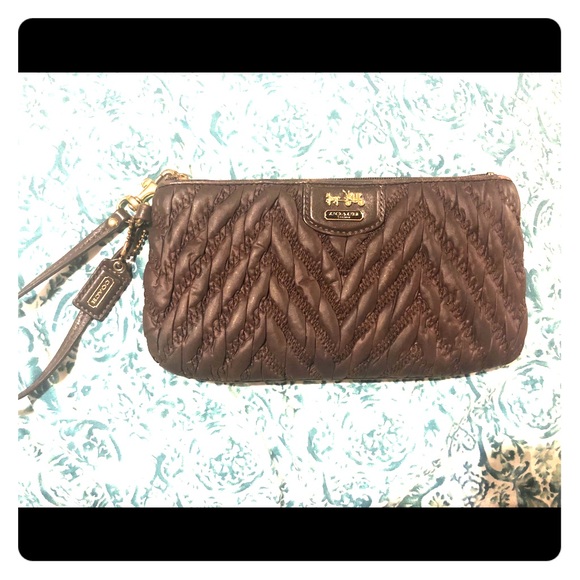 Coach whistle - Picture 1 of 4